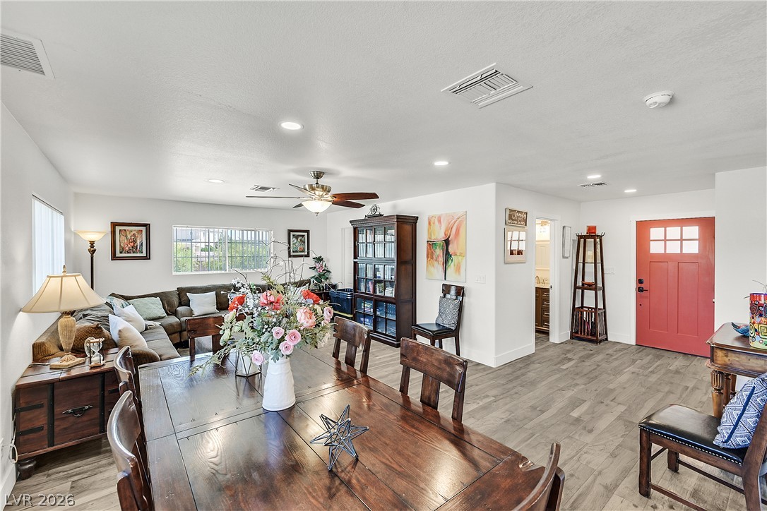 Photo 5 of 4420 Quadrel Street
