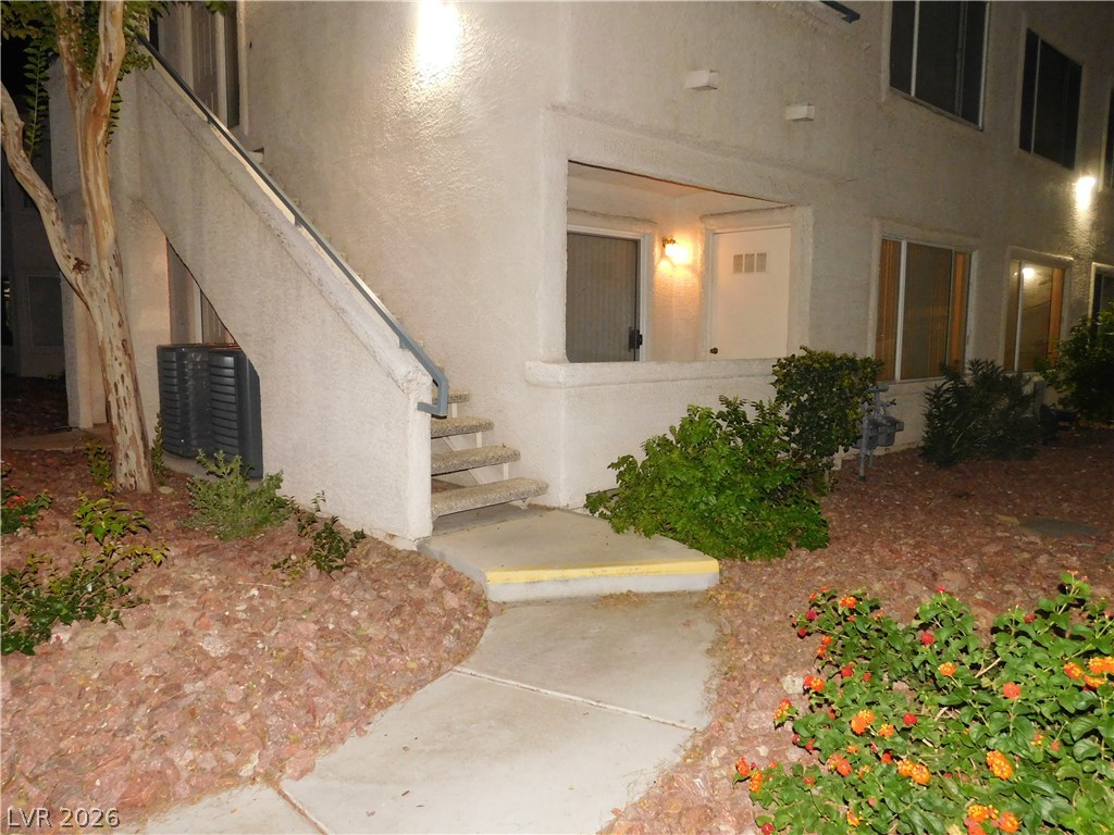Photo 34 of 45, 3044 Casey Drive #102