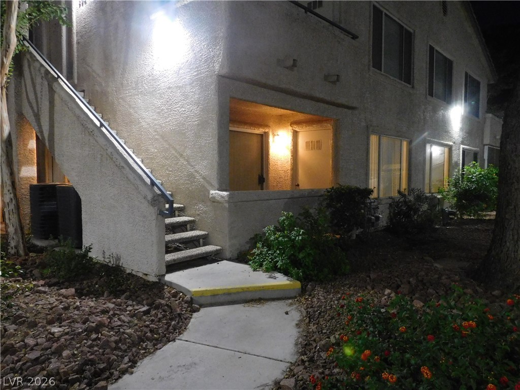 Photo 35 of 45, 3044 Casey Drive #102
