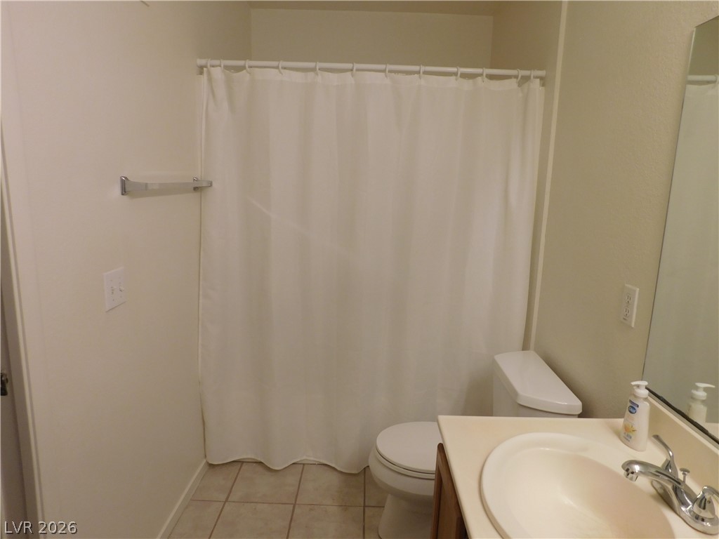 Photo 18 of 45, 3044 Casey Drive #102