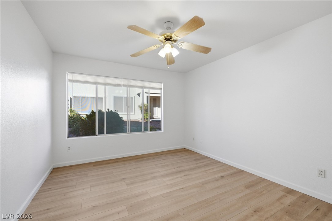 Photo 16 of 29, 3425 E Russell Road #116