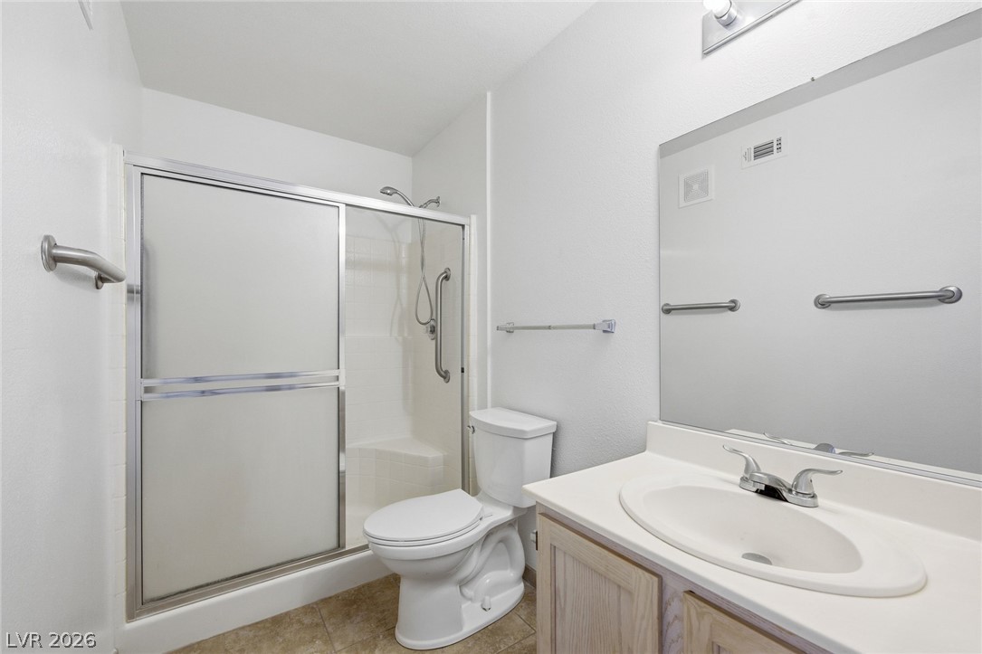 Photo 25 of 29, 3425 E Russell Road #116