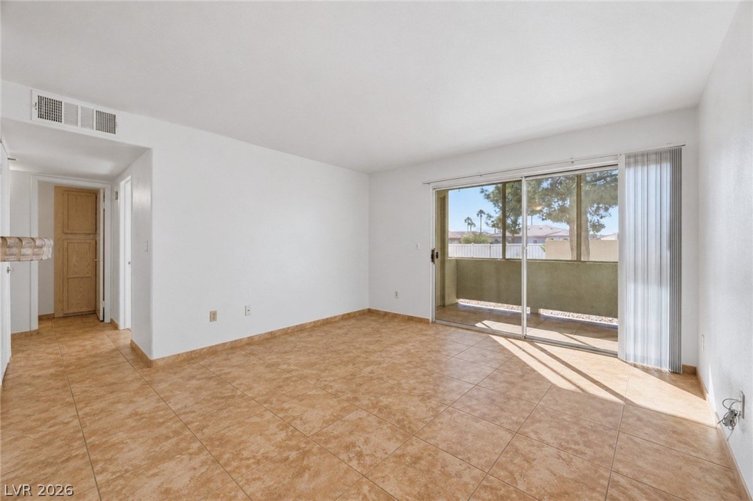 Photo 5 of 3425 E Russell Road #116