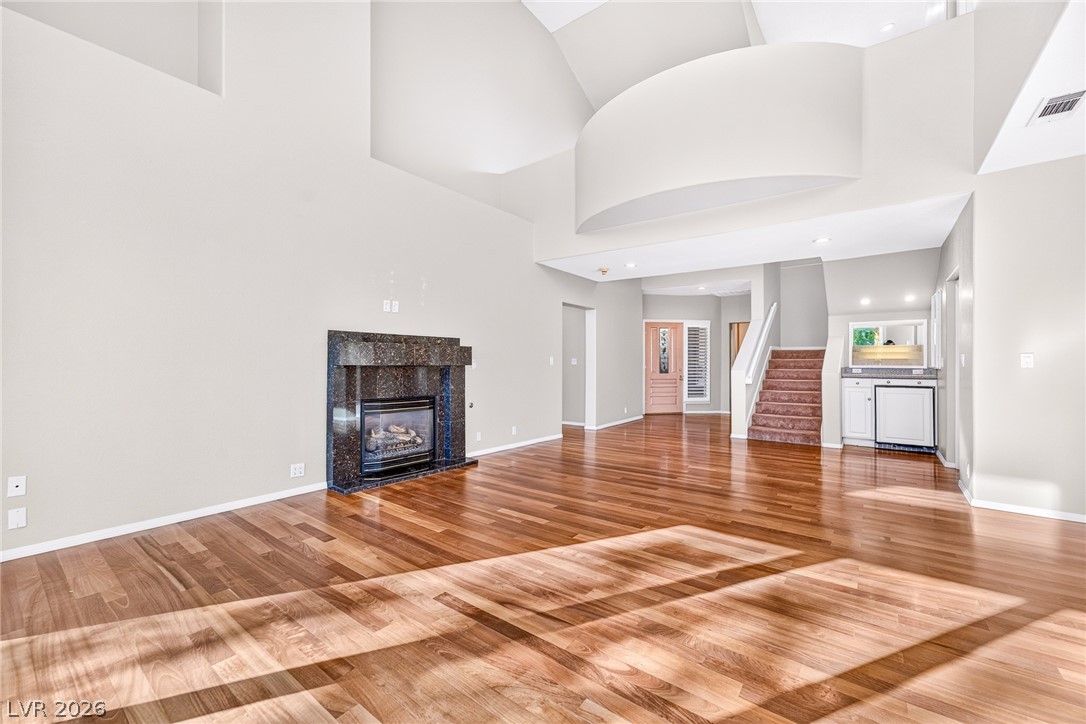 Photo 4 of 8325 Turtle Creek Circle