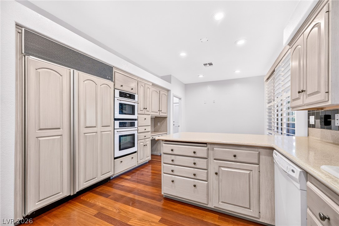 Photo 7 of 37, 8325 Turtle Creek Circle