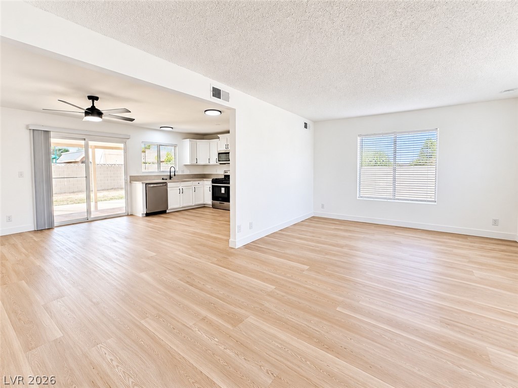 Photo 5 of 7097 Hillcroft Way