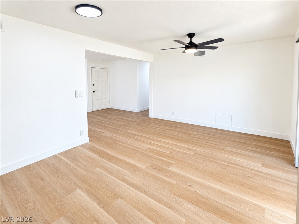 Photo 8 of 31, 7097 Hillcroft Way