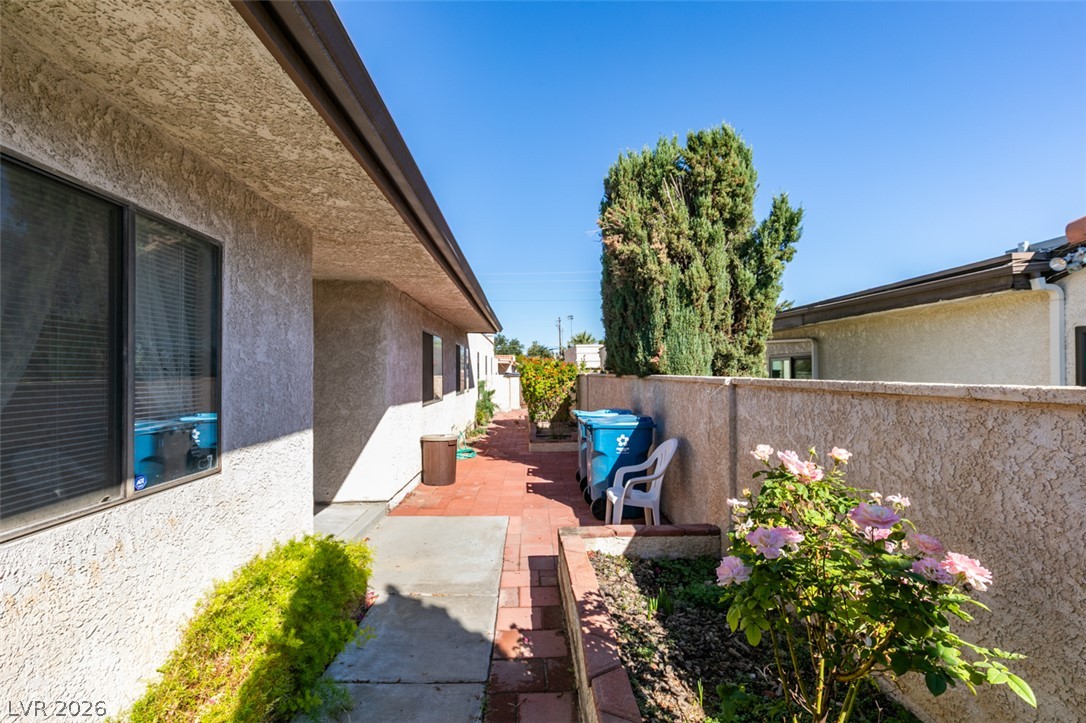 Photo 37 of 44, 5318 Taravilla Circle
