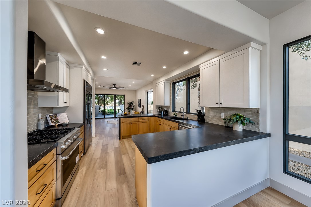 Photo 12 of 48, 8330 Carmel Ridge Court