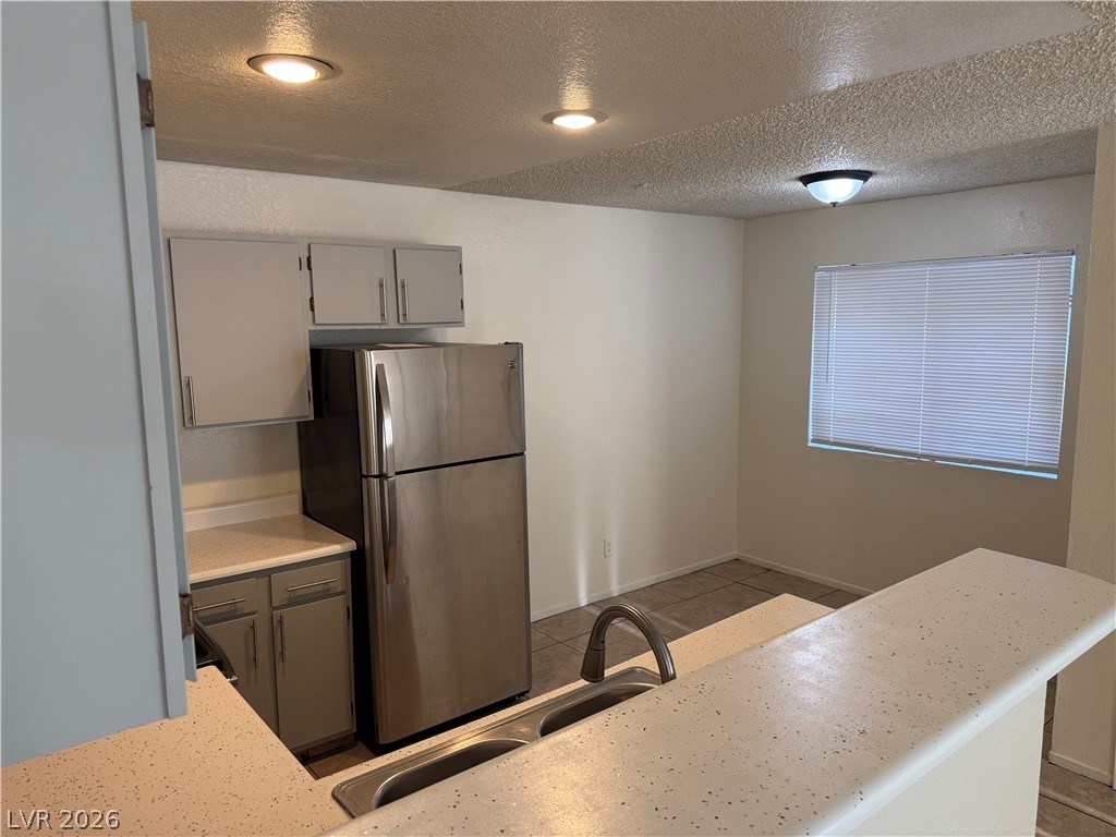 Photo 4 of 4160 E Tonopah Avenue