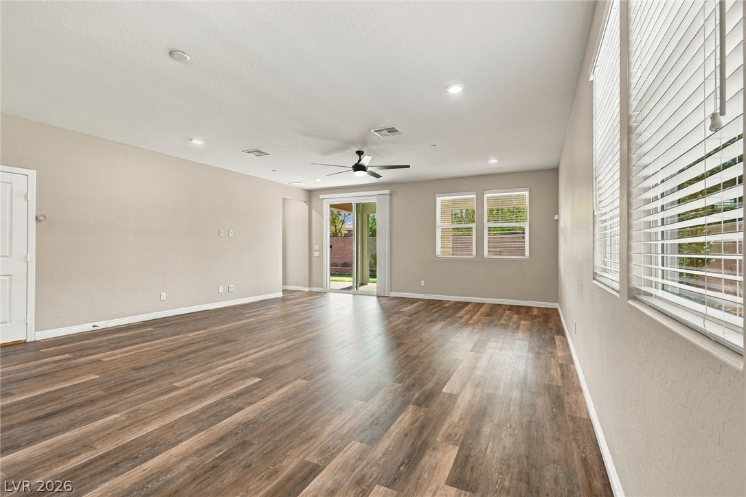 Photo 10 of 31, 2979 Ballantrae Court