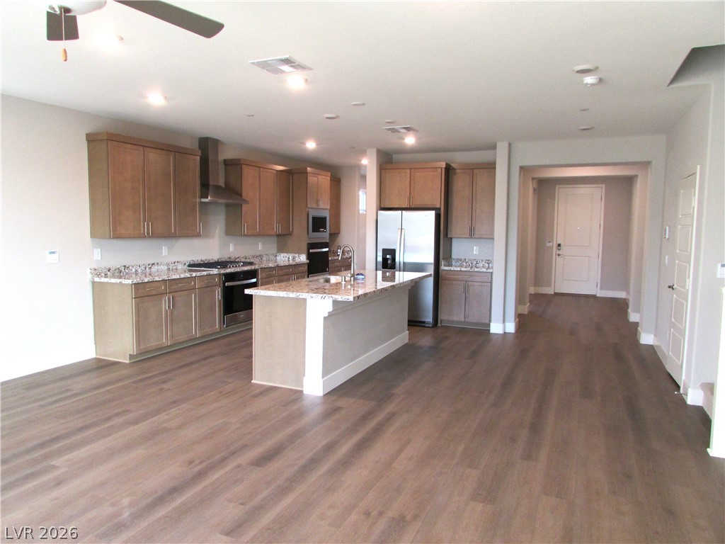 Photo 11 of 44, 509 Diamond Swan Ave Drive #618