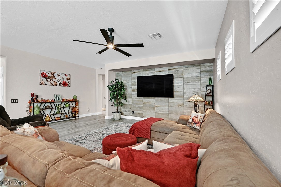 Photo 7 of 47, 2683 Lochleven Way