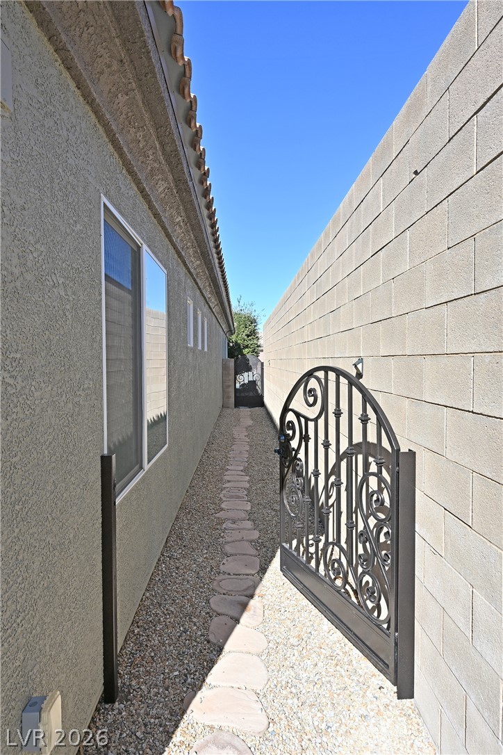 Photo 36 of 47, 2683 Lochleven Way