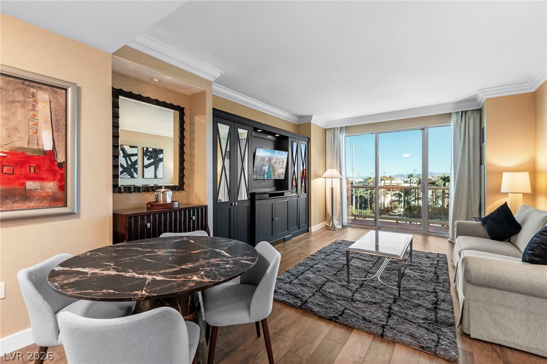 Photo 14 of 31, 135 E Harmon Avenue #414