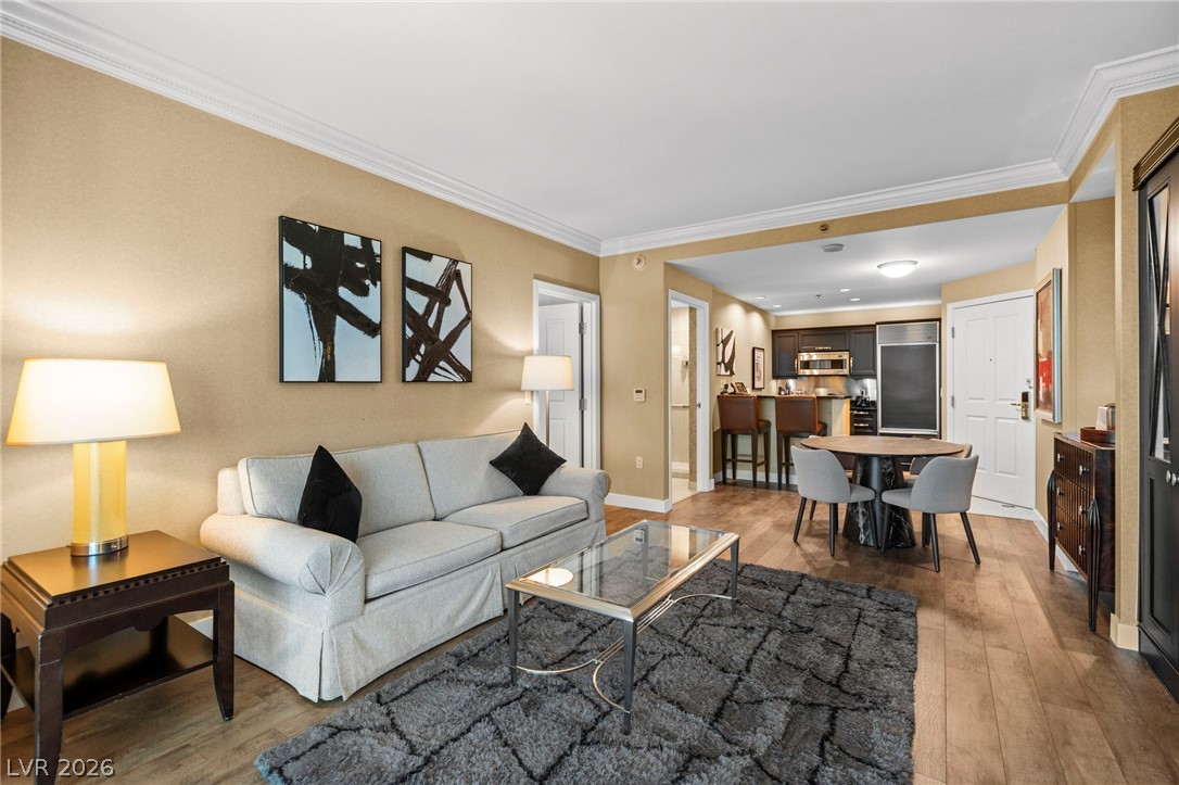 Photo 15 of 31, 135 E Harmon Avenue #414