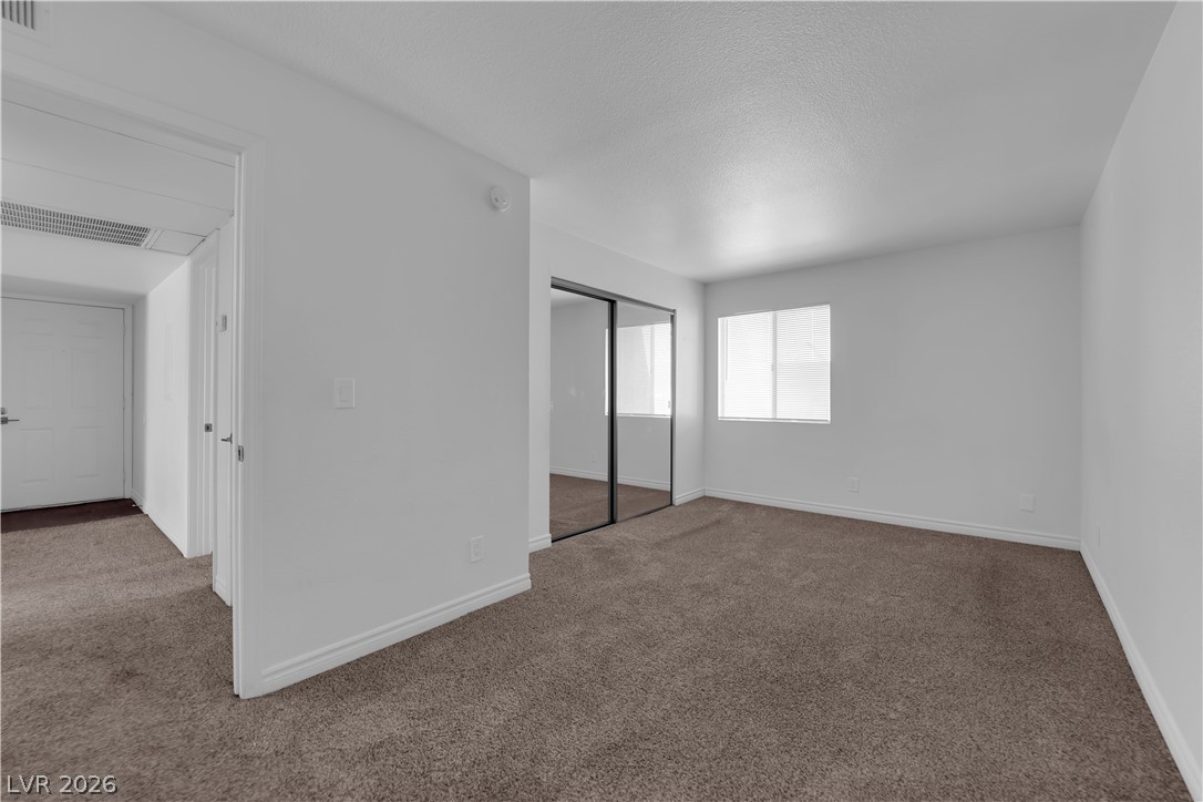 Photo 19 of 43, 4421 Alexis Drive #428