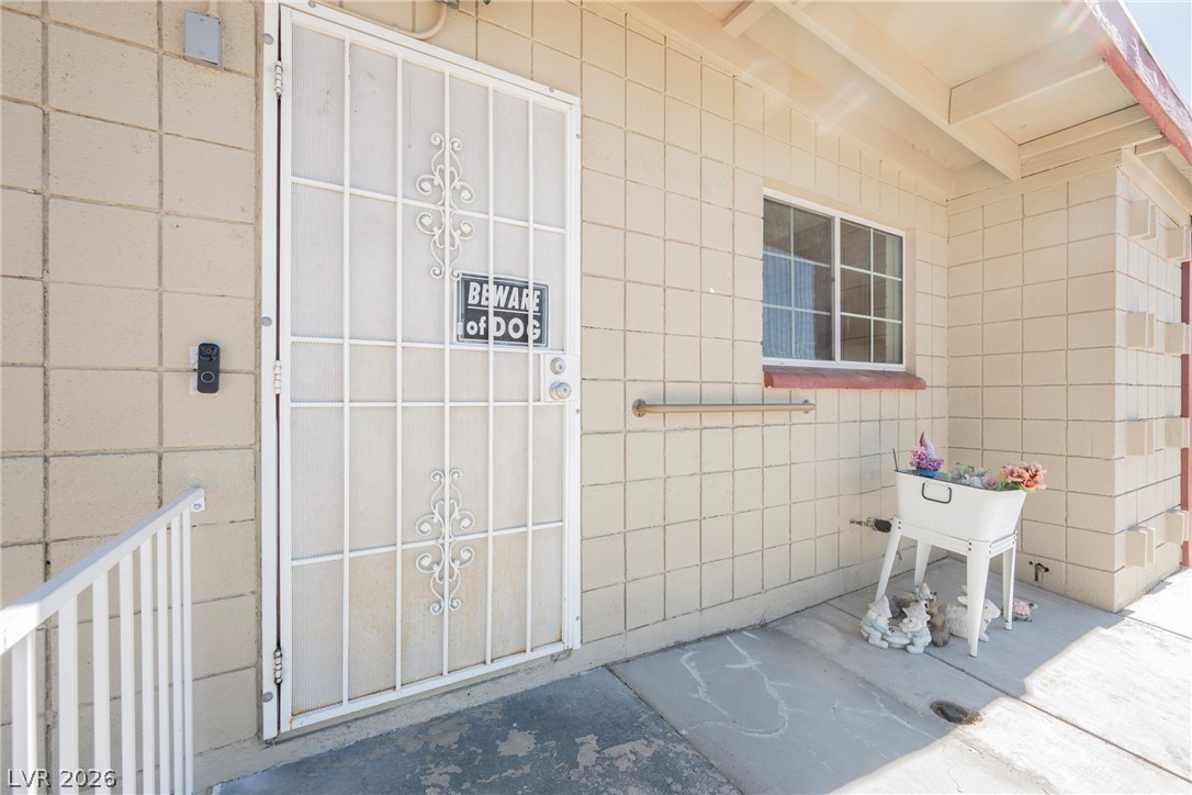 Photo 5 of 1100 Newport Street