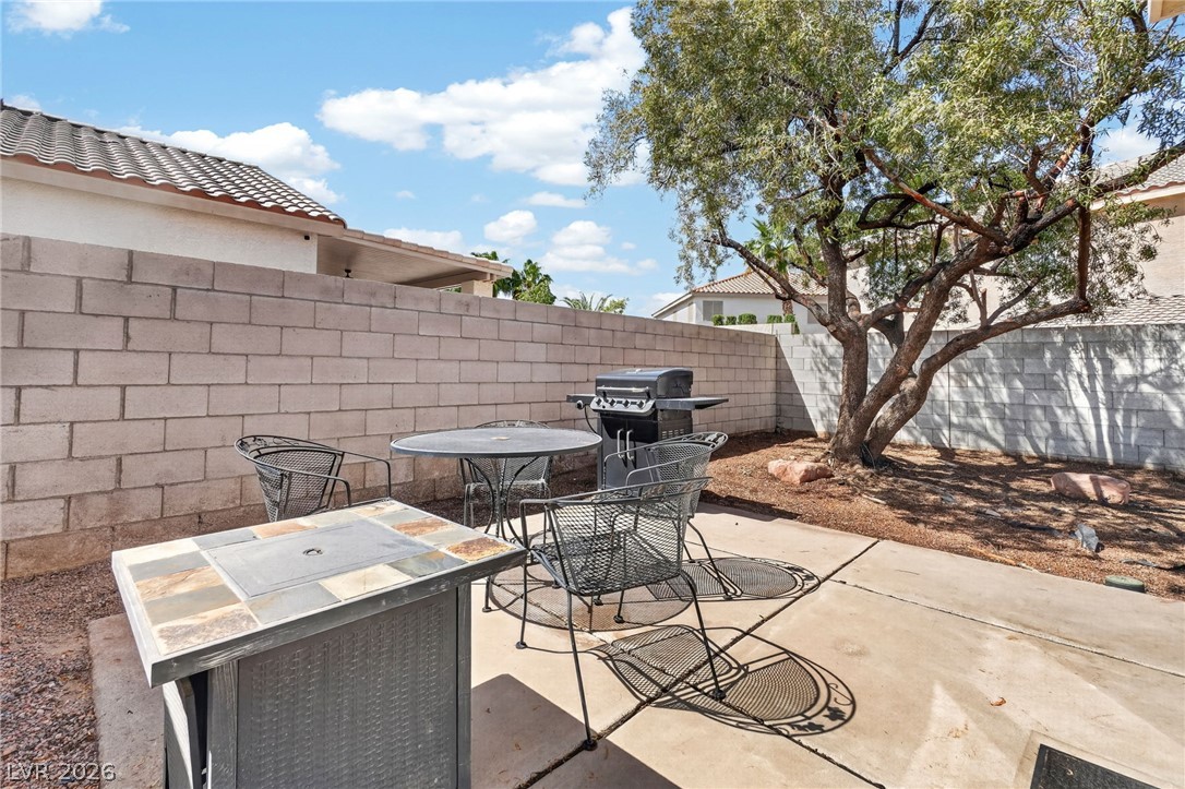 Photo 30 of 36, 261 Ventana Heights Street