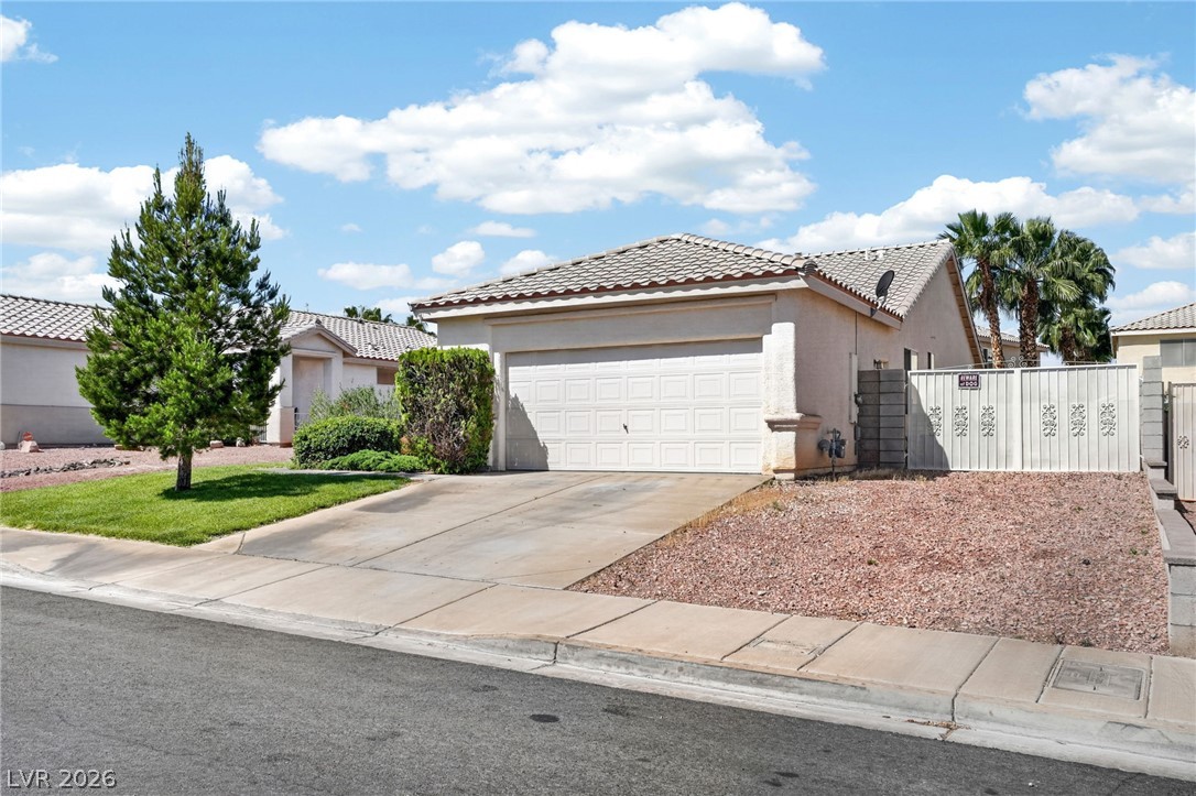 Photo 2 of 261 Ventana Heights Street