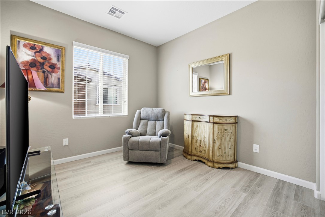 Photo 15 of 43, 8430 Classique Avenue #106