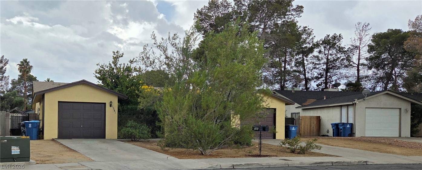 Photo 3 of 1539 Hialeah Drive