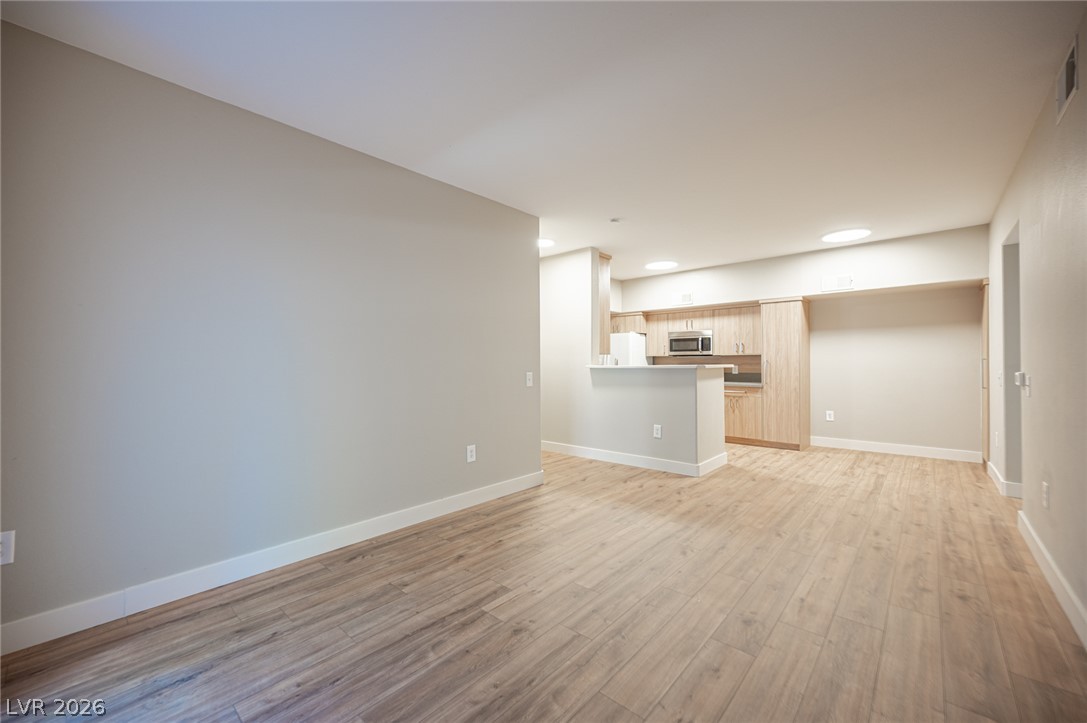 Photo 14 of 50, 2615 W Gary Avenue #1048