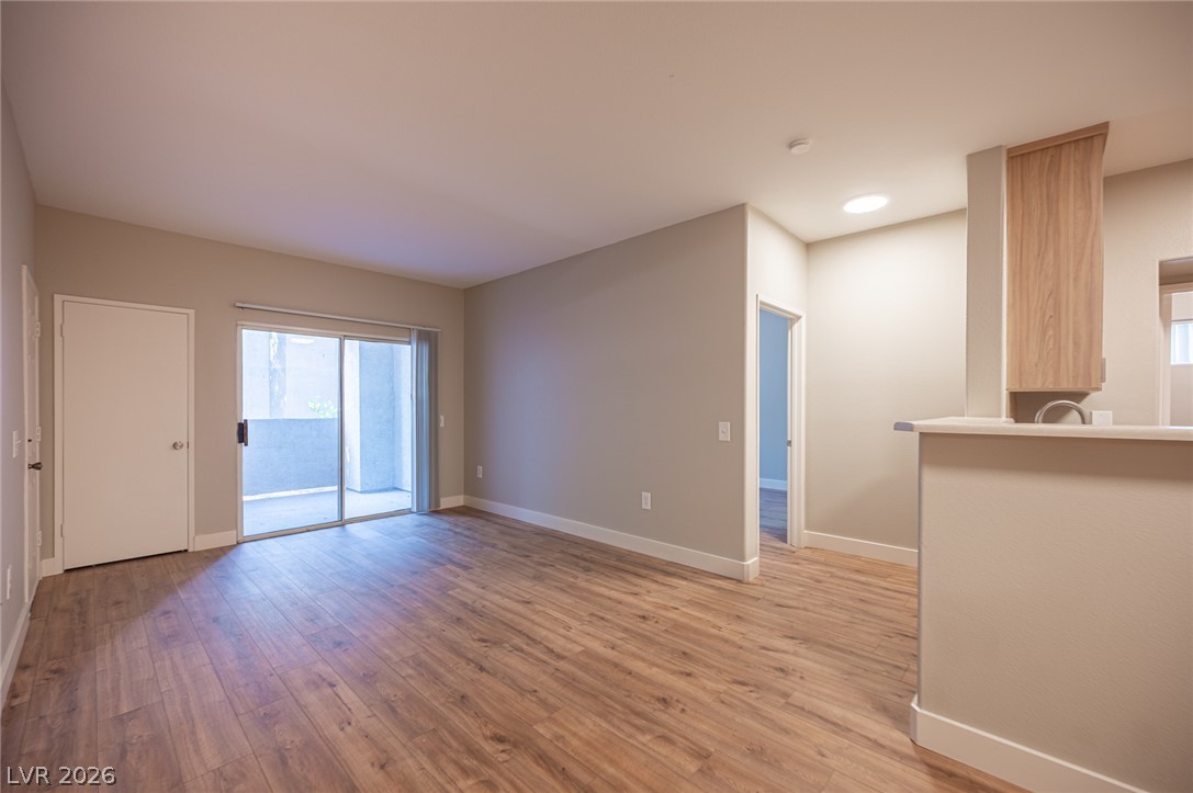 Photo 12 of 50, 2615 W Gary Avenue #1048