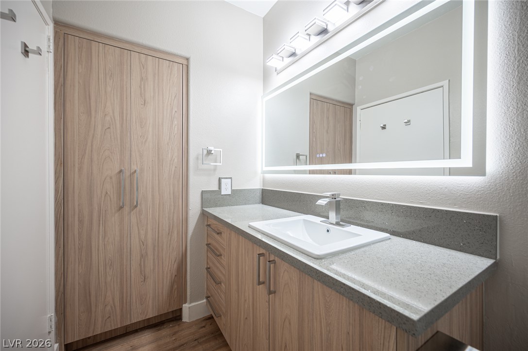 Photo 25 of 50, 2615 W Gary Avenue #1048