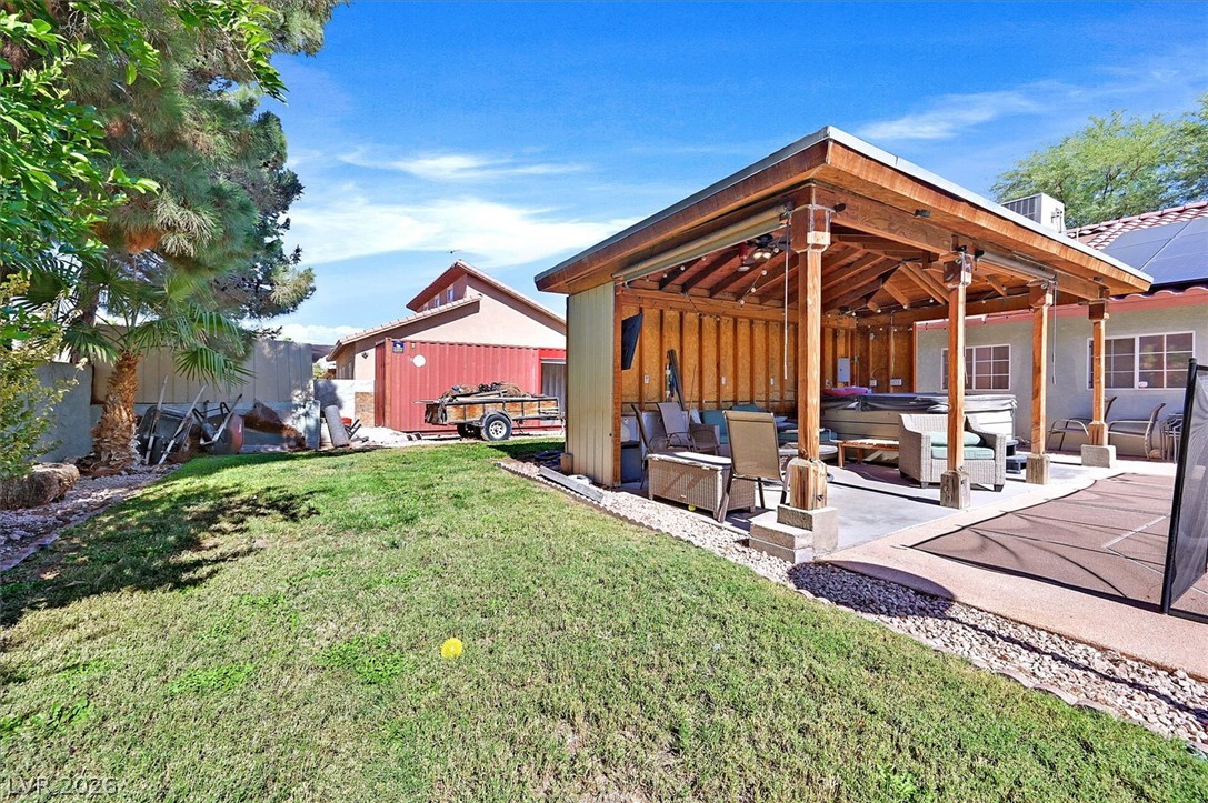 Photo 32 of 35, 4415 N Fort Apache Road