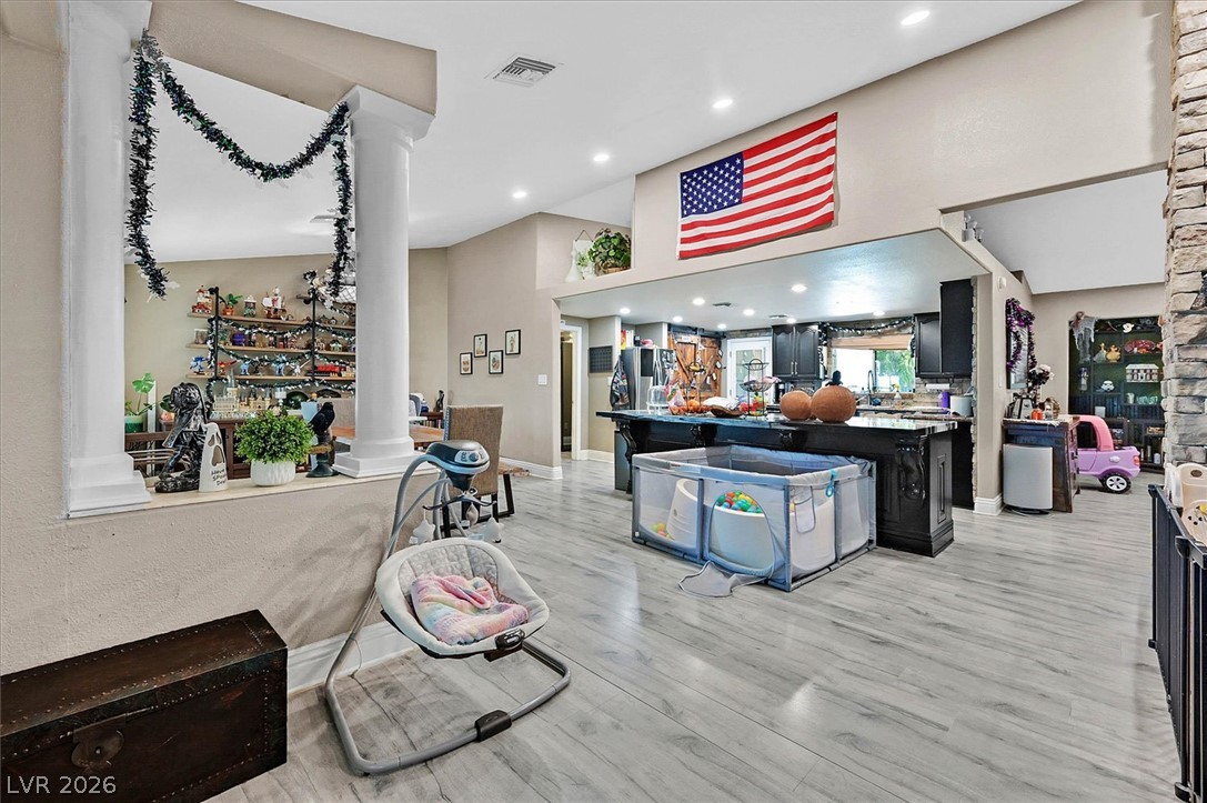 Photo 4 of 4415 N Fort Apache Road