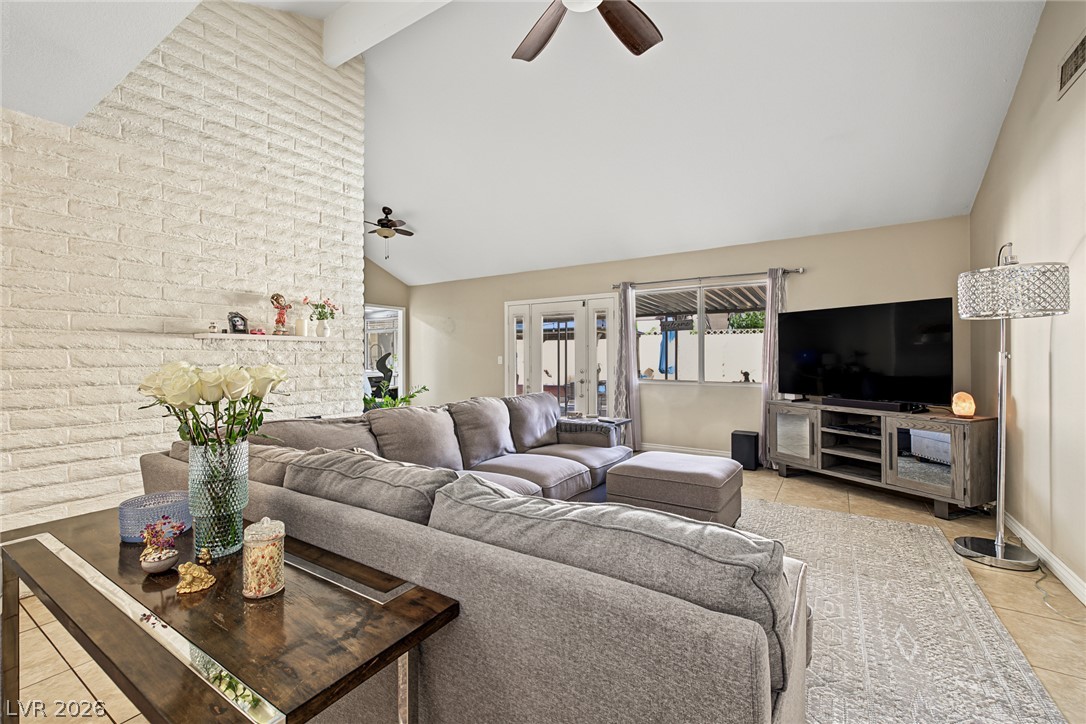 Photo 6 of 32, 1820 Laverne Circle