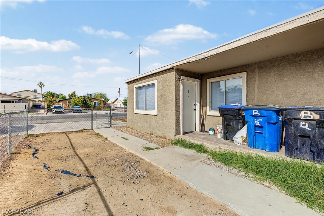 Photo 2 of 2420 Salt Lake Street