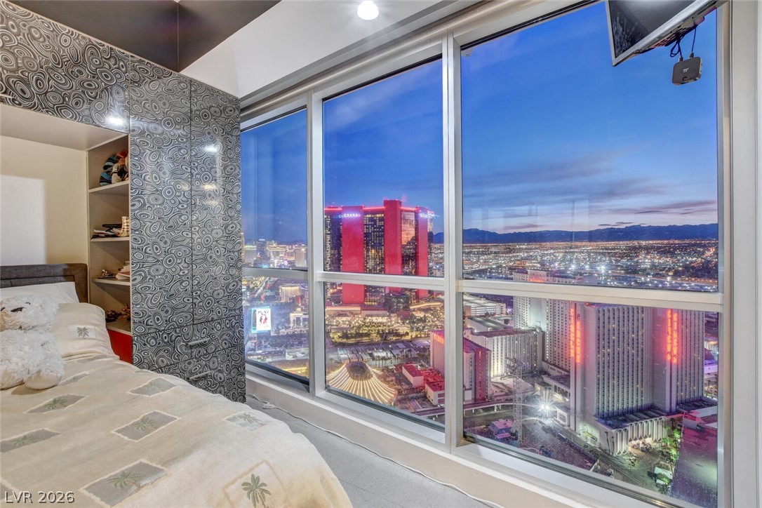 Photo 37 of 48, 2700 Las Vegas Boulevard #4002