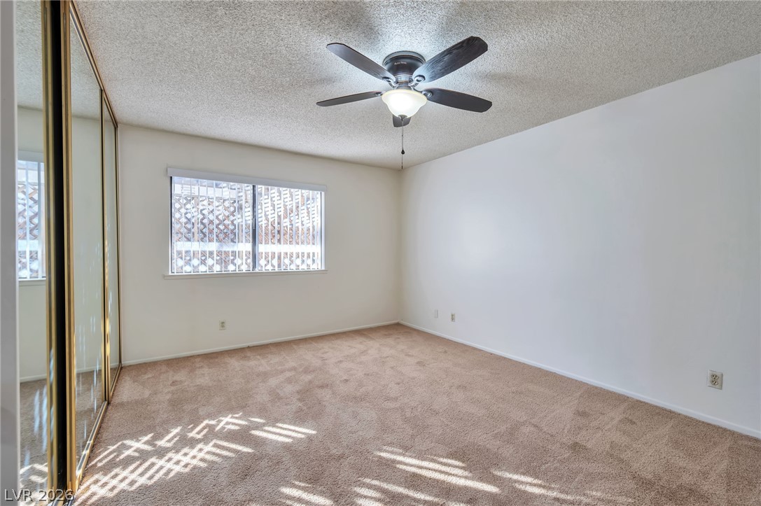 Photo 9 of 15, 5516 Deodar Drive