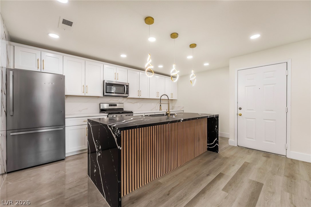 Photo 2 of 2200 S Fort Apache Road #2073