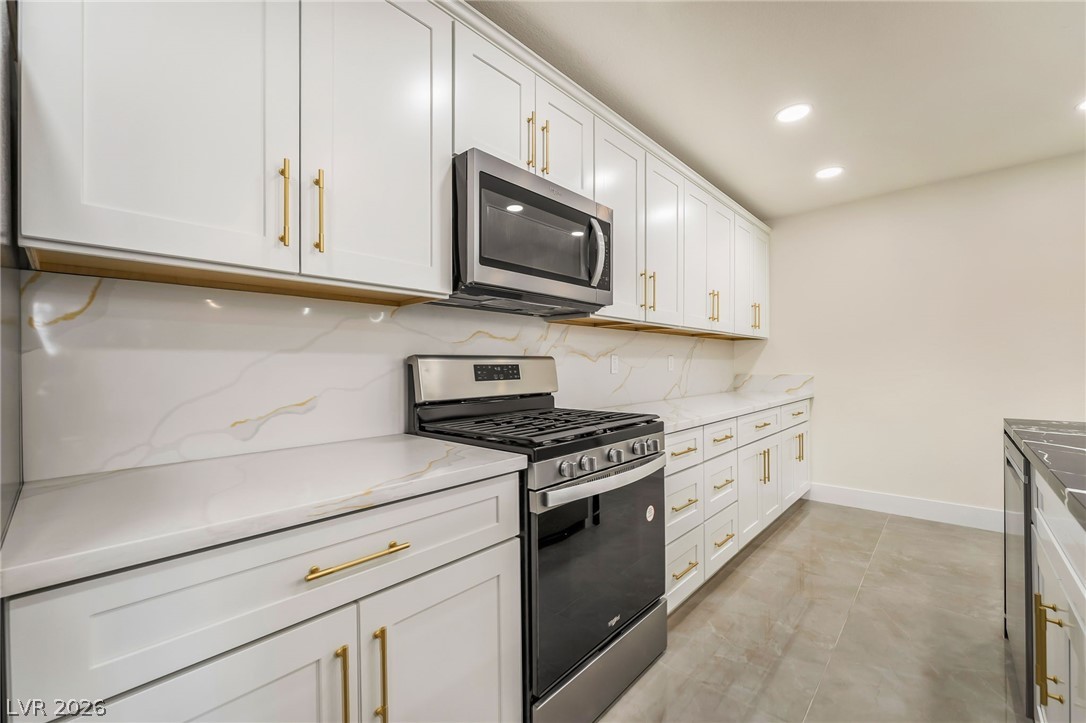 Photo 7 of 28, 2200 S Fort Apache Road #2073