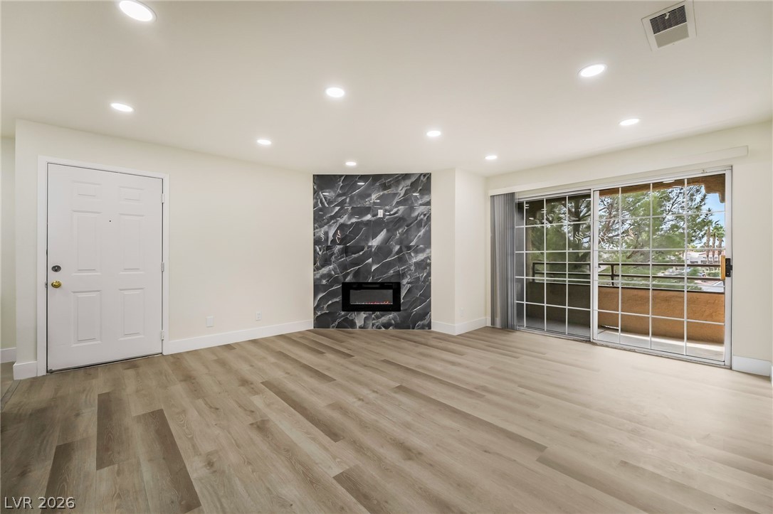 Photo 12 of 28, 2200 S Fort Apache Road #2073