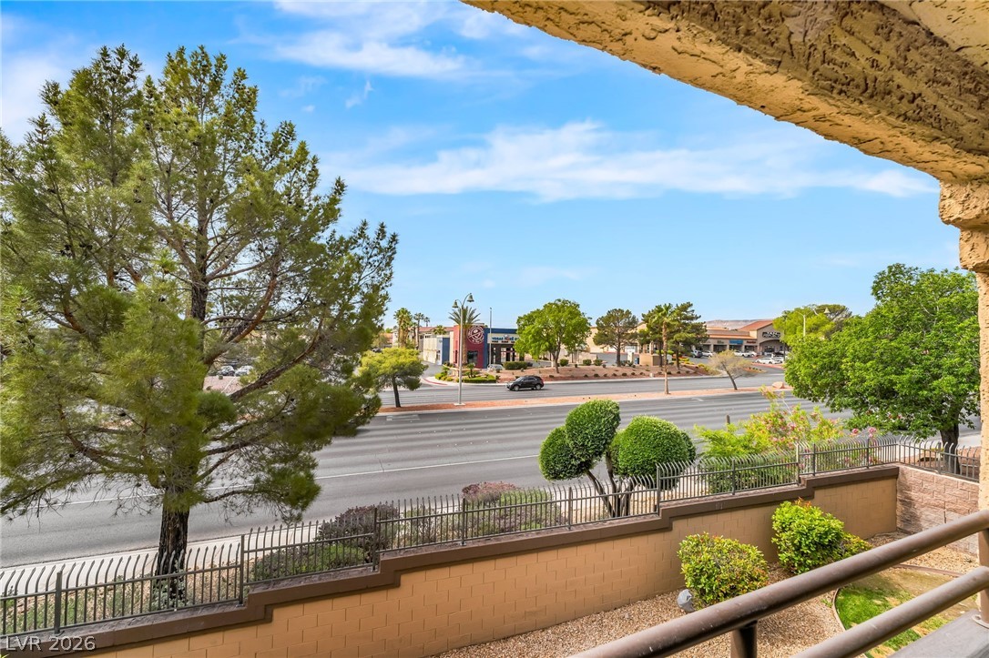 Photo 21 of 28, 2200 S Fort Apache Road #2073