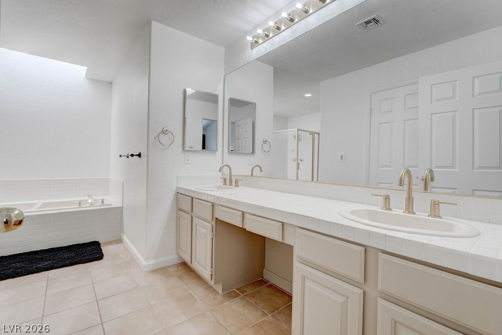 Photo 9 of 78, 3238 Brookfield Drive