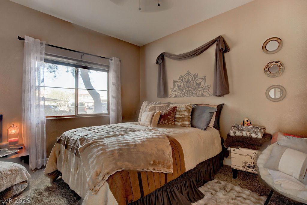 Photo 13 of 30, 8501 W University Avenue #1098