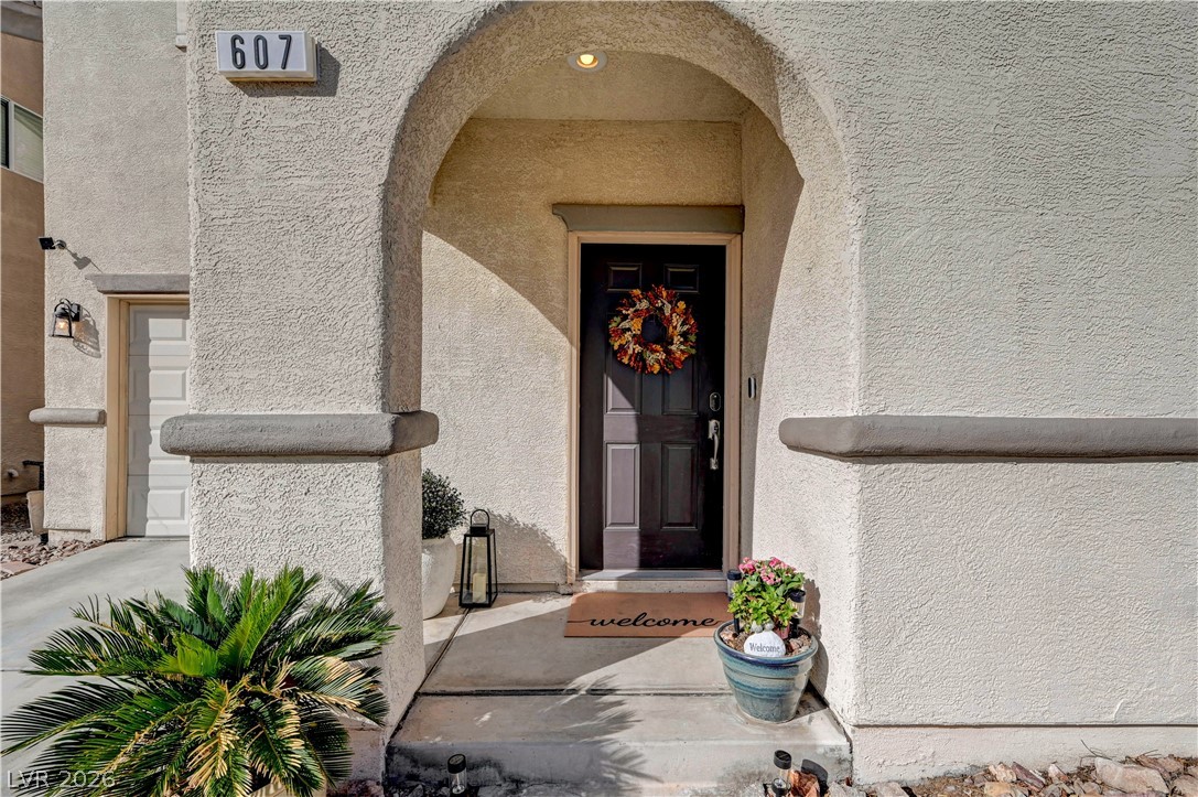 Photo 2 of 607 Haltwhistle Court