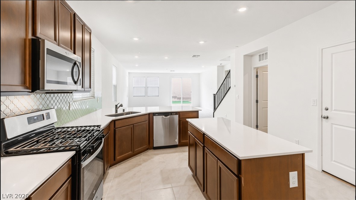 Photo 41 of 51, 3765 Osiris Avenue