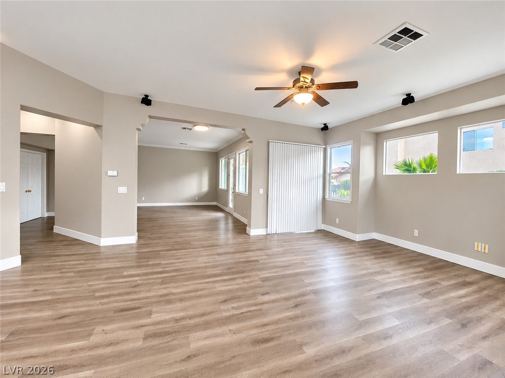 Photo 15 of 37, 797 Tiffany Bend Court