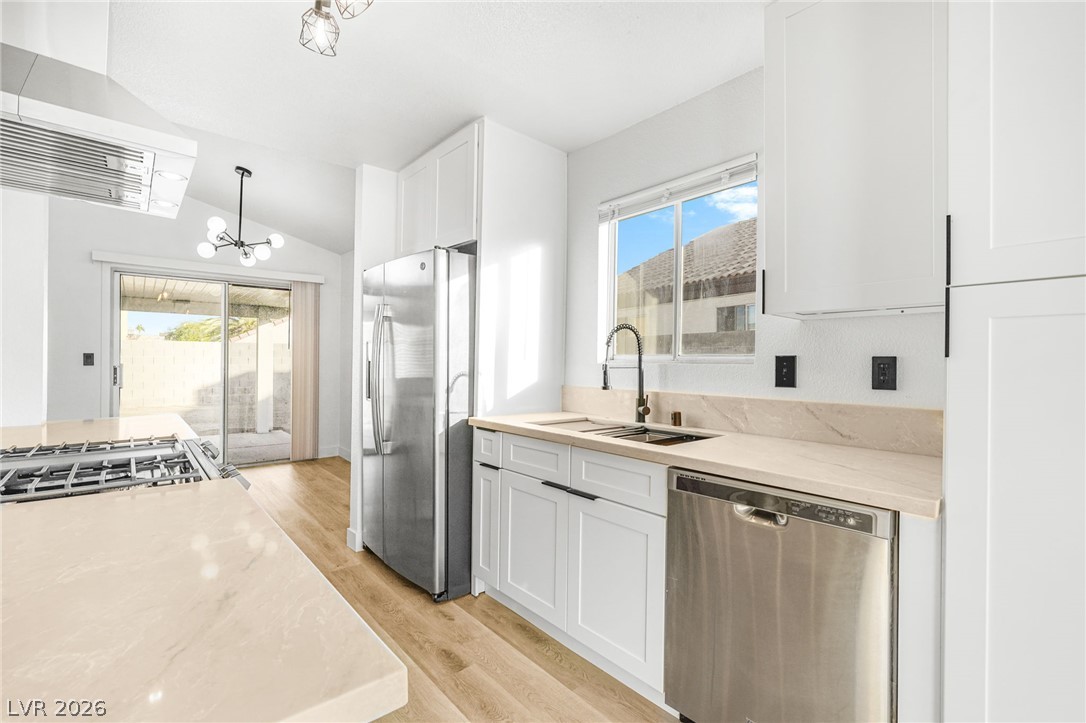 Photo 5 of 1512 Sapphire Springs Circle