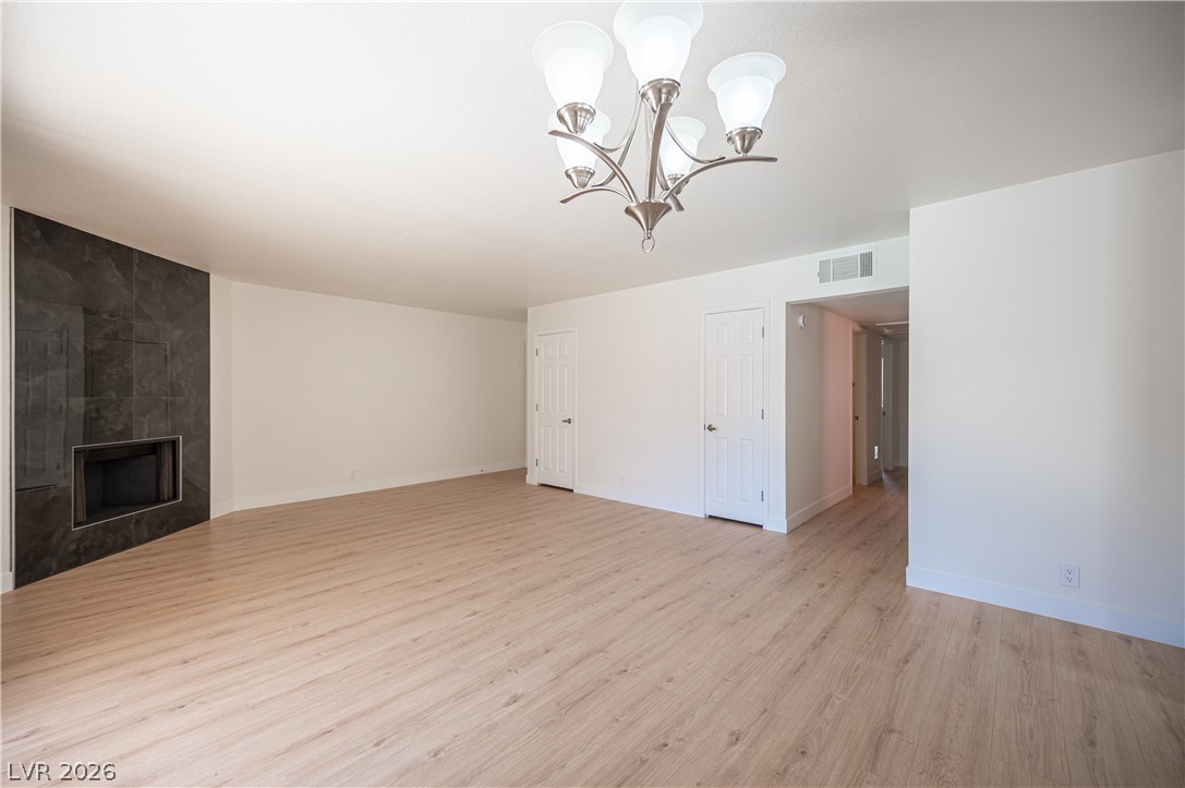 Photo 12 of 40, 4381 Alexis Drive #332