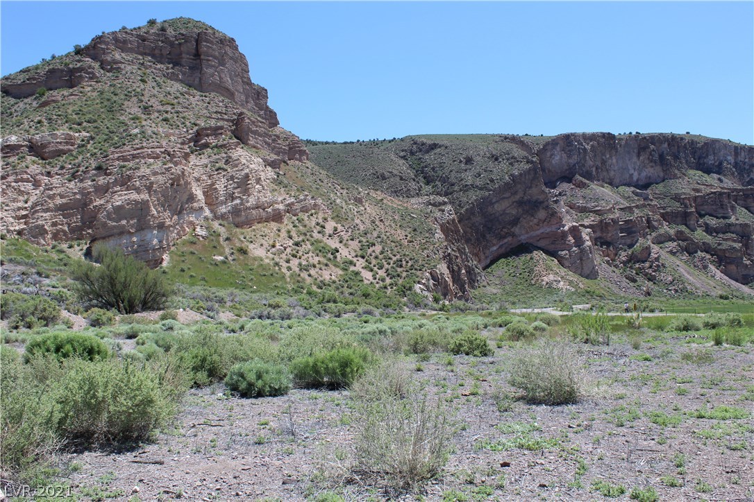 Photo 9 of 13, Rainbow Canyon - Clover Street