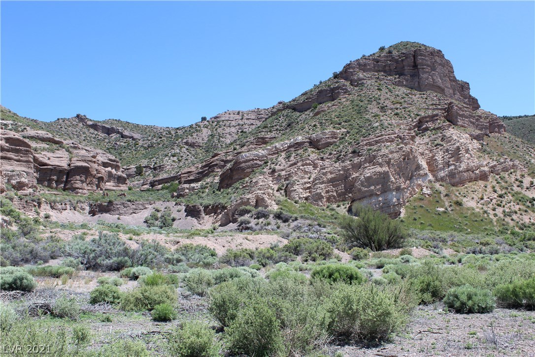 Photo 11 of 13, Rainbow Canyon - Clover Street