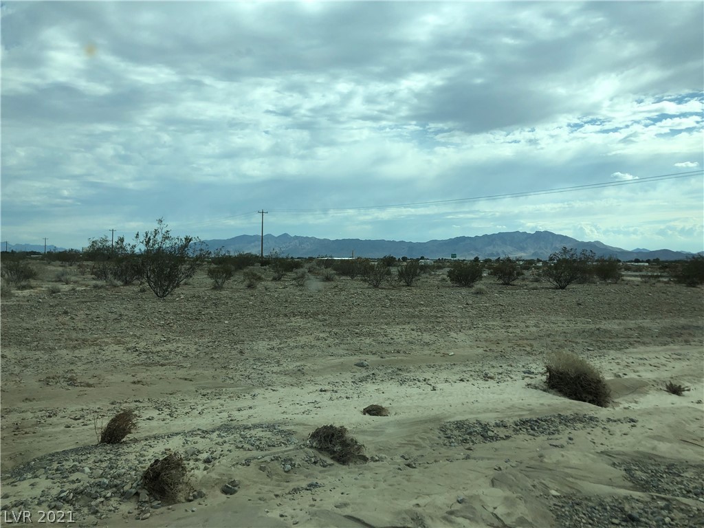 Photo 7 of 7, 3541 Frontage Road