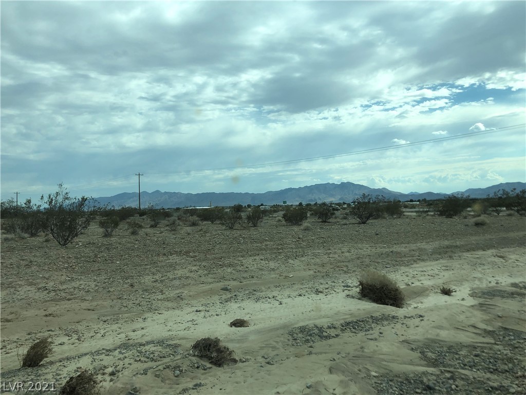 Photo 5 of 3541 Frontage Road